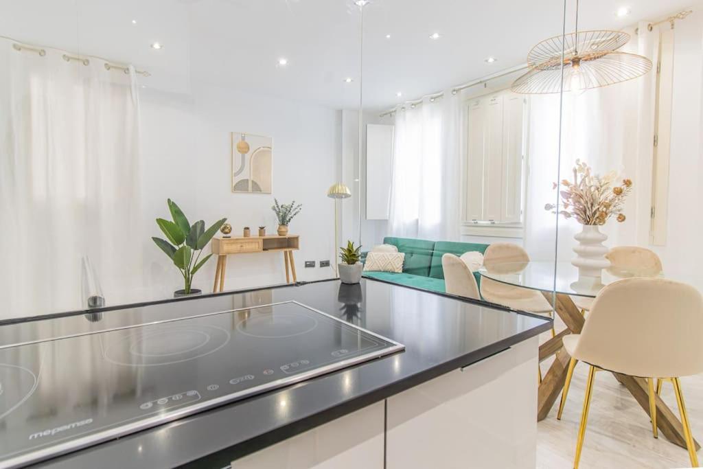 Luxury Duplex Plaza Del Pilar Apartment Zaragoza Bagian luar foto