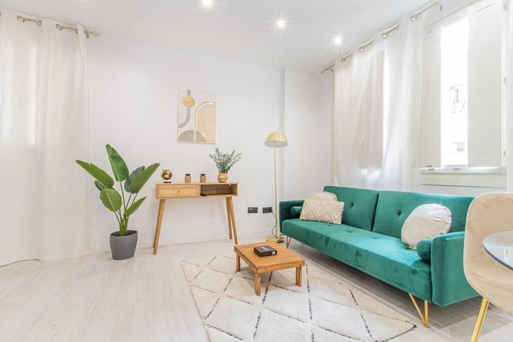 Luxury Duplex Plaza Del Pilar Apartment Zaragoza Bagian luar foto
